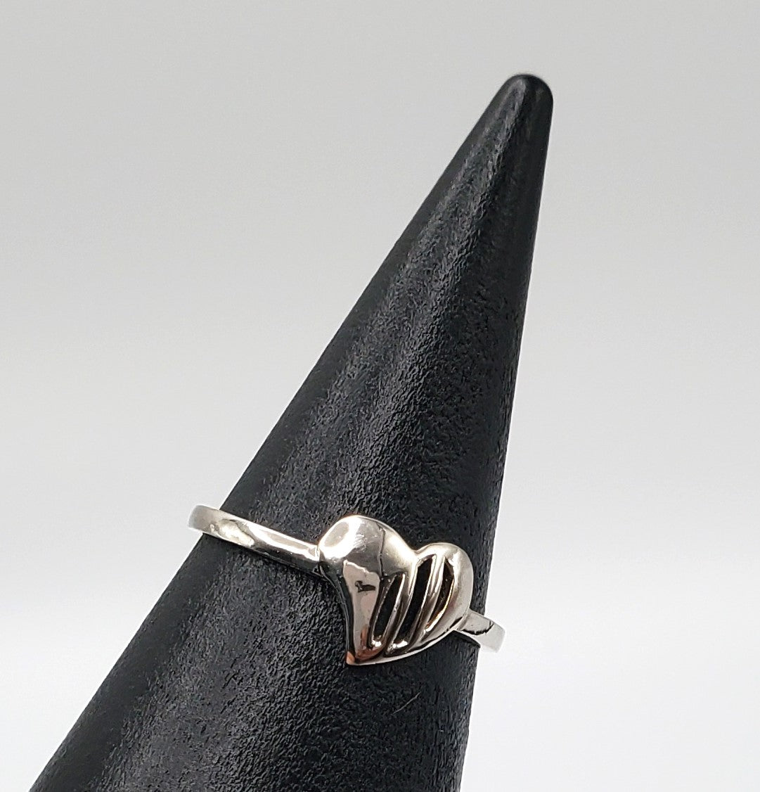 Vivian Plain Heart Sterling Silver Ring