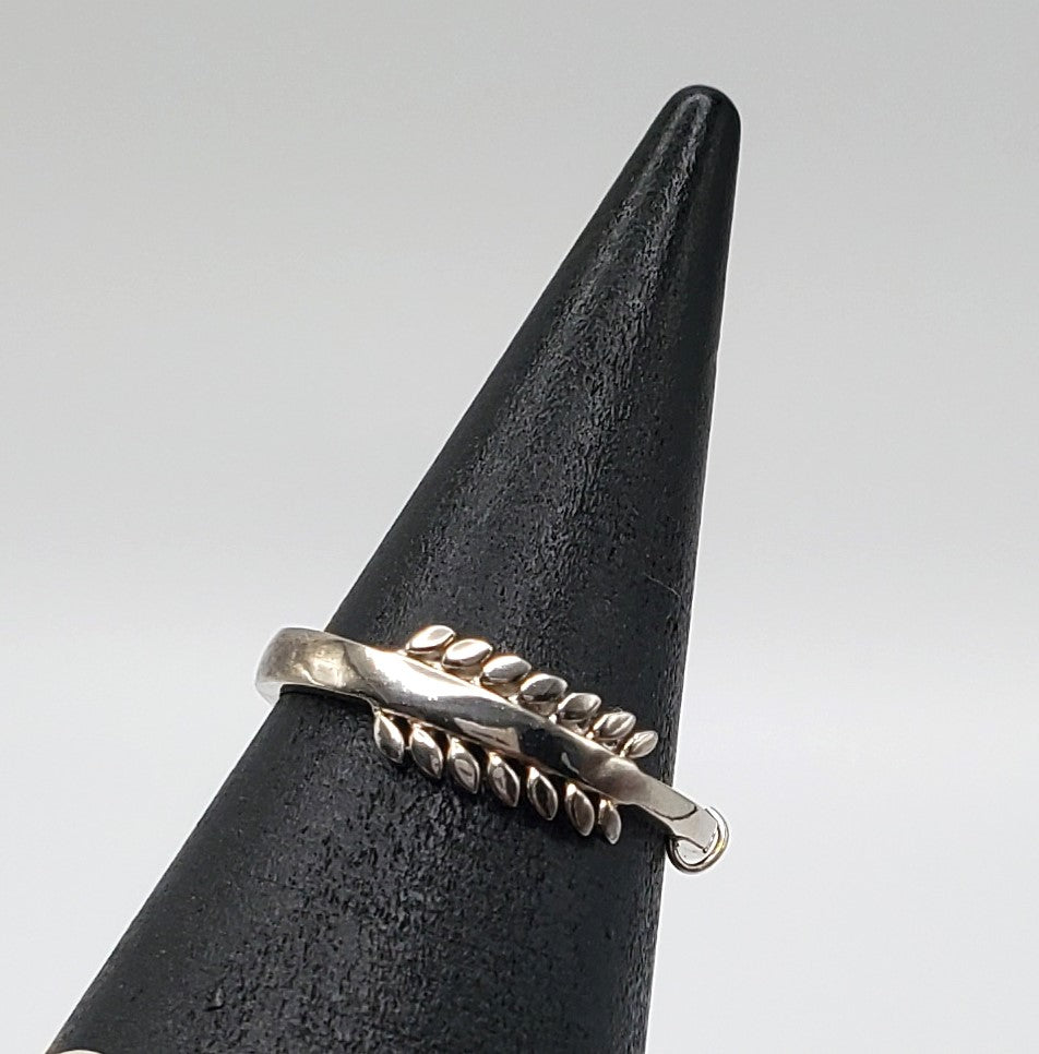 Arrow Plain Sterling Silver Ring